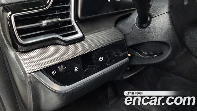 Kia Sportage 2022 — photo 27