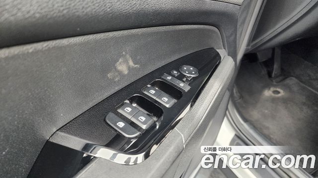 Kia Sportage 2022 — photo 29