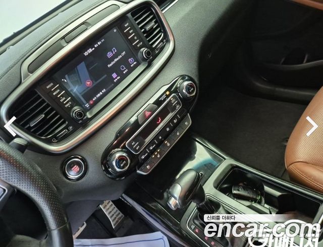 Kia Sorento 2018 — photo 9