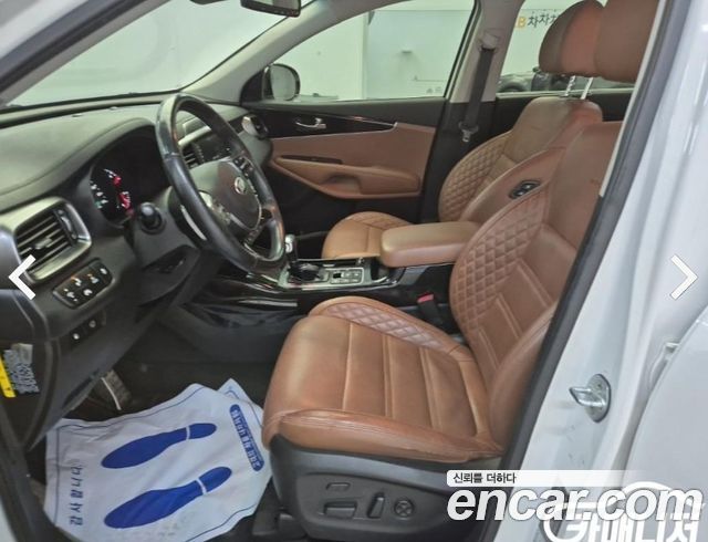 Kia Sorento 2018 — photo 10