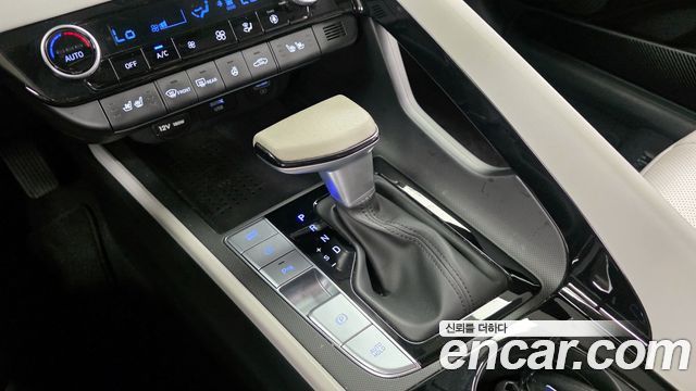 Hyundai AVANTE 2023 — photo 9