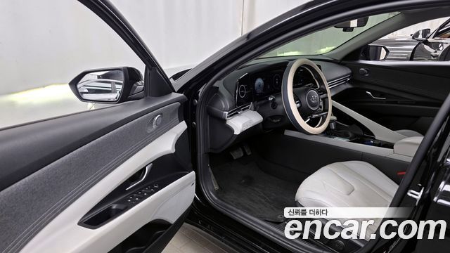 Hyundai AVANTE 2023 — photo 10