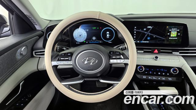 Hyundai AVANTE 2023 — photo 13