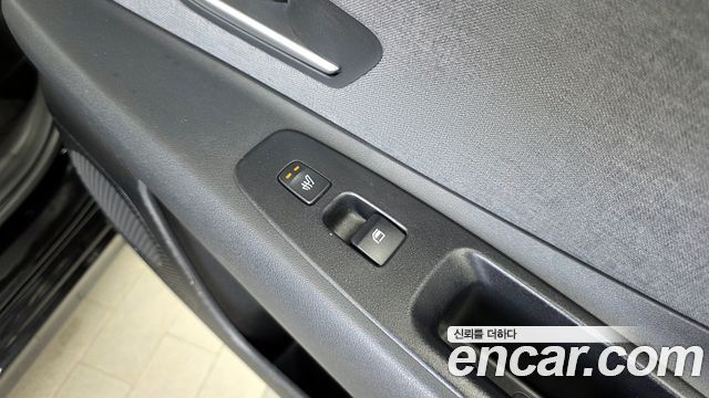 Hyundai AVANTE 2023 — photo 18