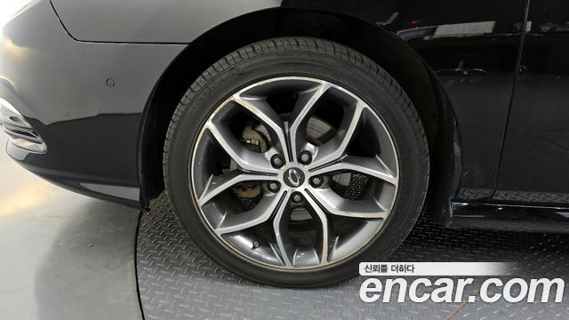 Renault Korea SM5  2013 — photo 5