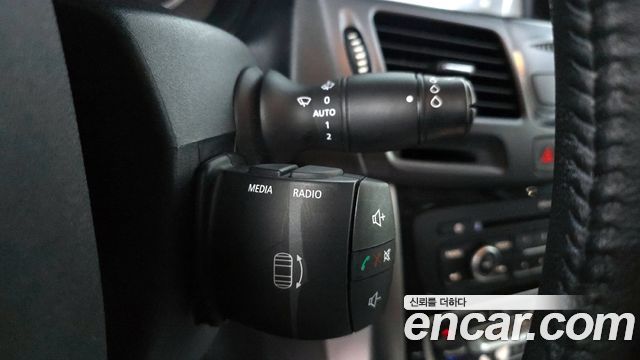 Renault Korea SM5  2013 — photo 24
