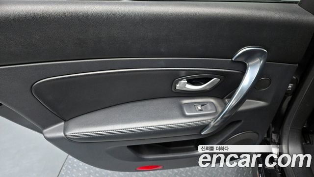 Renault Korea SM5  2013 — photo 15