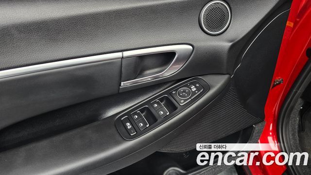 Hyundai Sonata 2020 — photo 27