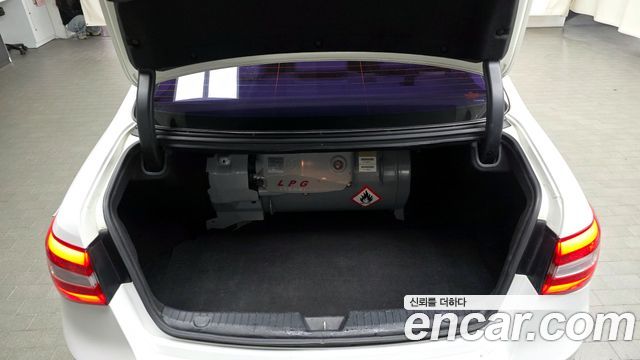 Kia K7 2014 — photo 26