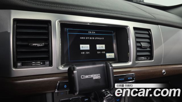 Jaguar XF 2014 — photo 28