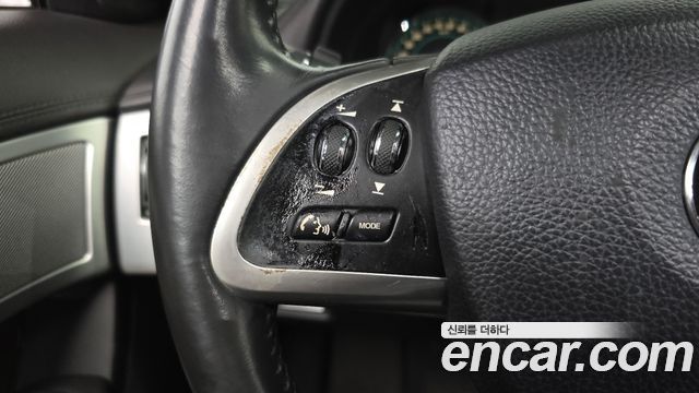 Jaguar XF 2014 — photo 29