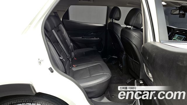 KG Mobility KORANDO 2022 — photo 17