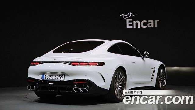 Mercedes-Benz AMG GT 2025 — photo 2