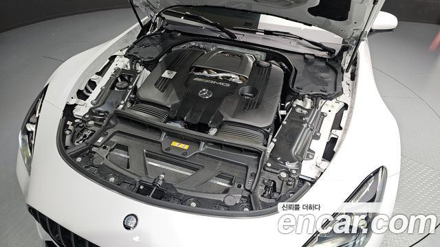 Mercedes-Benz AMG GT 2025 — photo 6