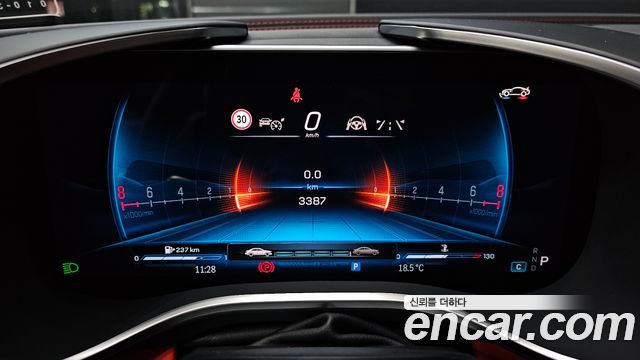 Mercedes-Benz AMG GT 2025 — photo 8