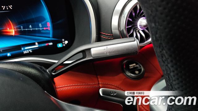 Mercedes-Benz AMG GT 2025 — photo 9
