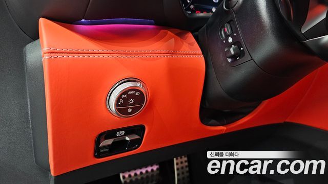 Mercedes-Benz AMG GT 2025 — photo 12