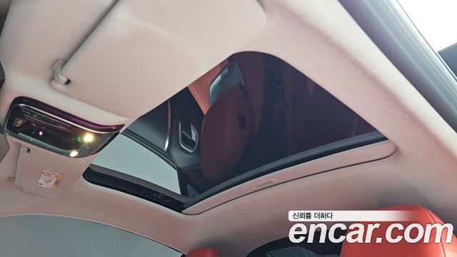 Mercedes-Benz AMG GT 2025 — photo 20