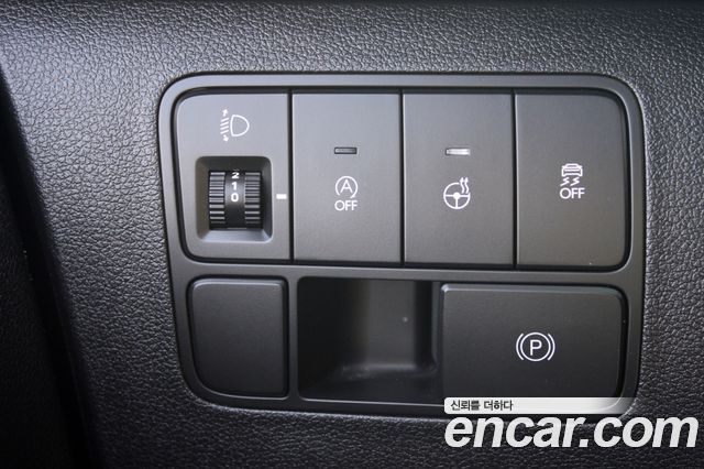 Hyundai Staria 2023 — photo 13