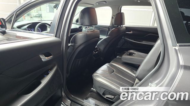 Hyundai Santafe 2020 — photo 17