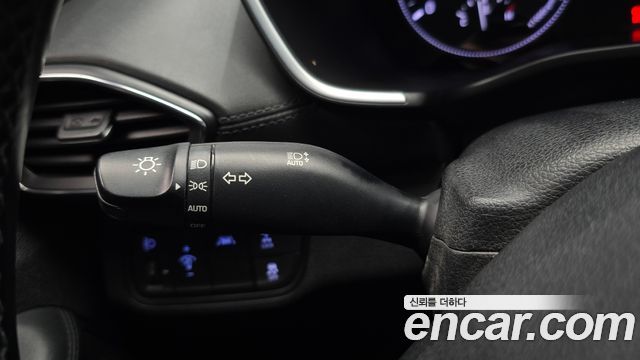 Hyundai Santafe 2020 — photo 22