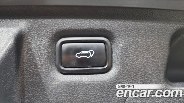 Hyundai Santafe 2022 — photo 24