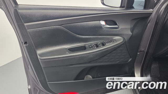 Hyundai Santafe 2022 — photo 14