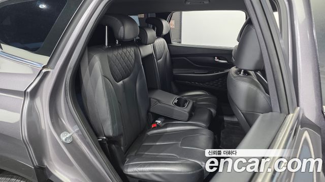 Hyundai Santafe 2022 — photo 16