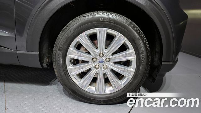 Ford Explorer 2020 — photo 7