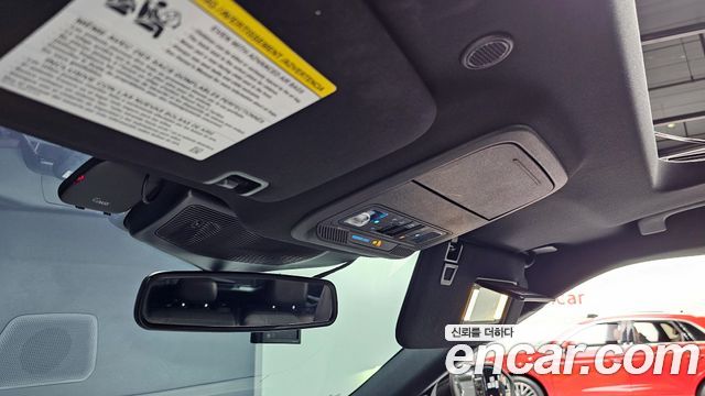 Ford Explorer 2020 — photo 27