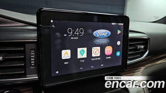 Ford Explorer 2020 — photo 30