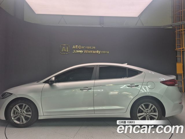 Hyundai AVANTE 2017 — photo 4