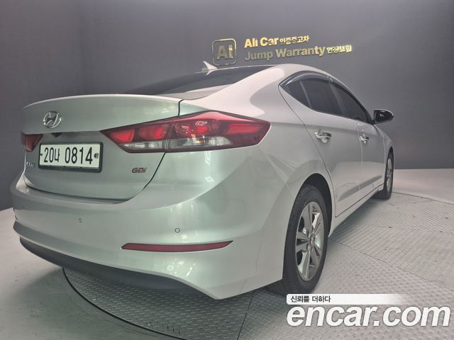 Hyundai AVANTE 2017 — photo 7