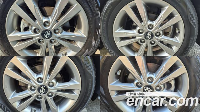 Hyundai AVANTE 2017 — photo 12