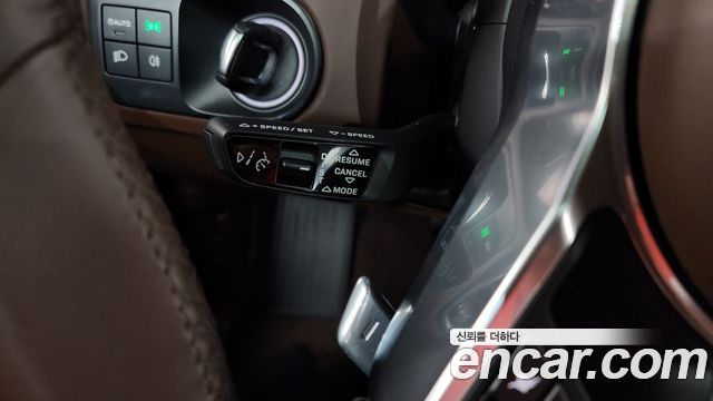 Porsche Cayenne 2023 — photo 30