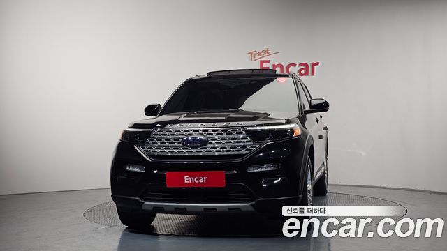 Ford Explorer 2022 — photo 3