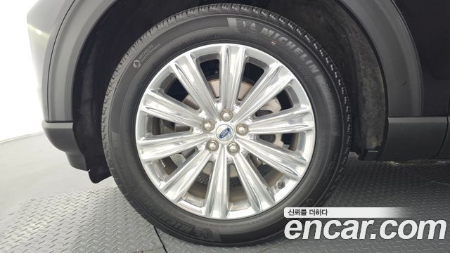 Ford Explorer 2022 — photo 5