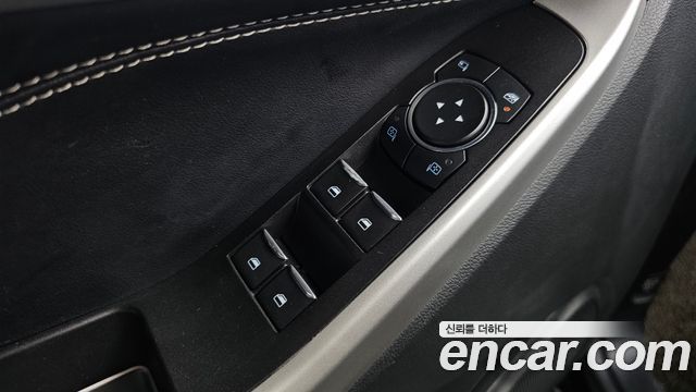 Ford Explorer 2022 — photo 31