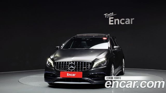 Mercedes-Benz A-Class 2017 — photo 3