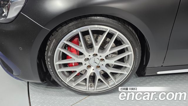 Mercedes-Benz A-Class 2017 — photo 5