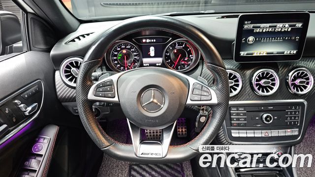 Mercedes-Benz A-Class 2017 — photo 19