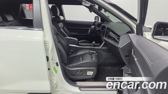 KG Mobility Torres 2024 — photo 17