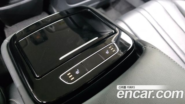 Genesis G80 2021 — photo 25