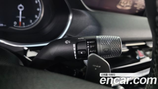 Genesis G80 2021 — photo 28