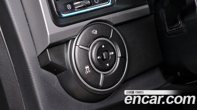 KG Mobility KORANDO 2018 — photo 17