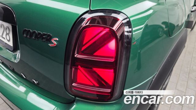 Mini Countryman 2023 — photo 9