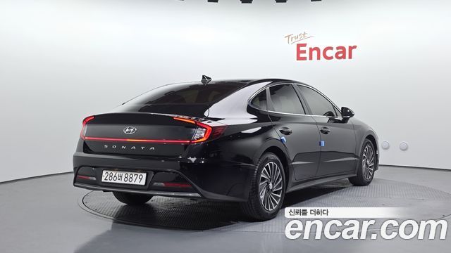 Hyundai Sonata 2022 — photo 2