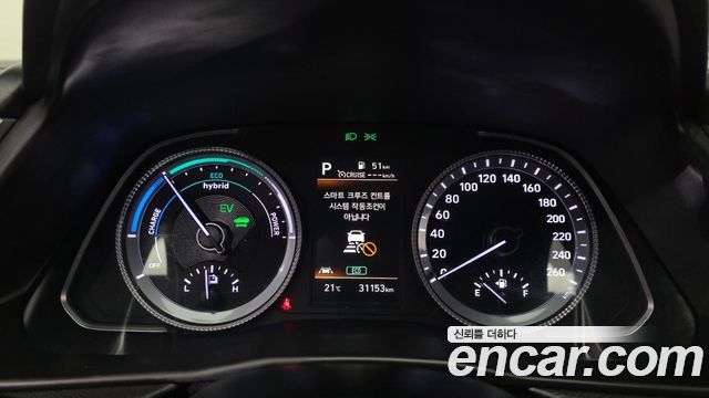 Hyundai Sonata 2022 — photo 11