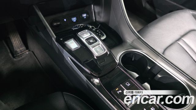 Hyundai Sonata 2022 — photo 12