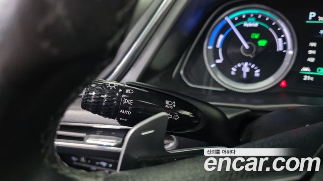 Hyundai Sonata 2022 — photo 27